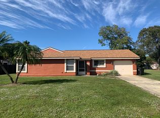 1955 SE Tiffany Ave, Port Saint Lucie, FL 34952
