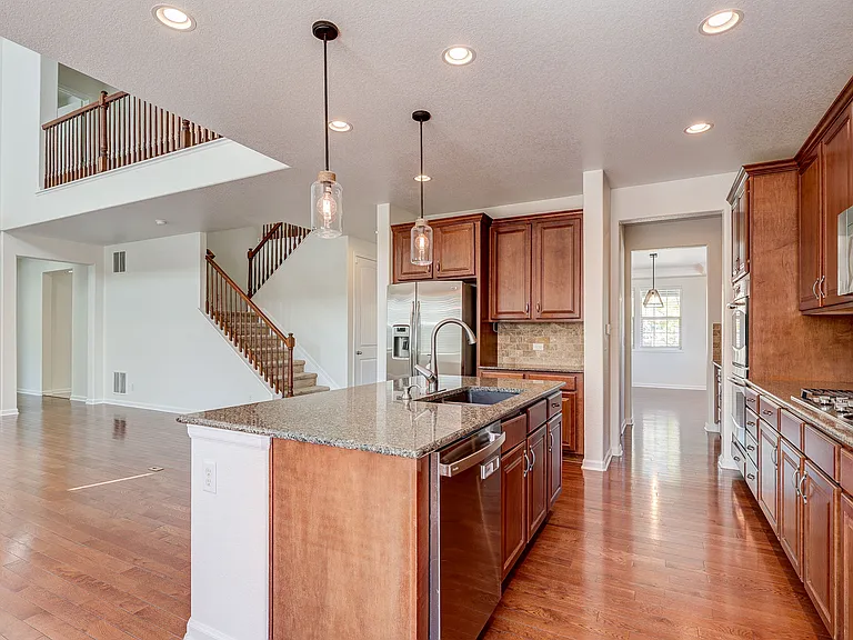 10732 Hillsboro Cir — Photo 12