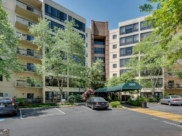 1800 Clairmont Lake A623, Decatur, GA 30033