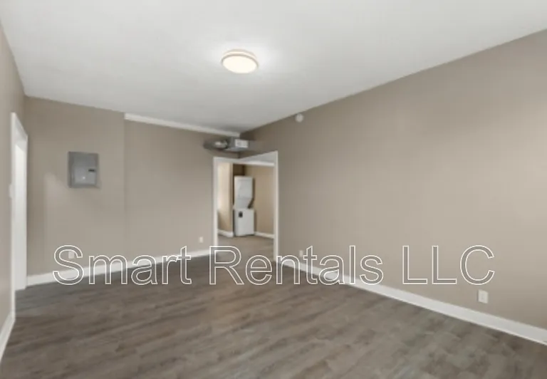 4205 Ellenwood Ave #202 — Photo 11