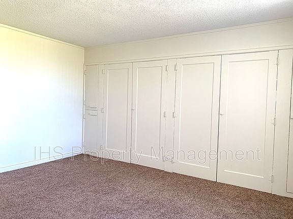 2nd image of 1211 George Washington Way #54