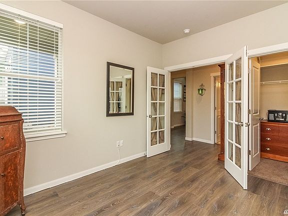 5th image of 2426 NE Boulderstone Ct