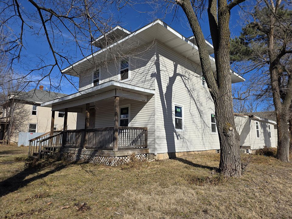 1st image of 1502 N Grant Avenue