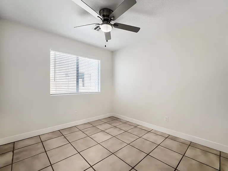 2709 Camphor Tree St — Photo 18