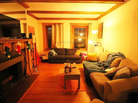 5th image of 179 Babcock St #3CA
