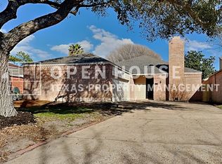 2127 Jamara Ln, Houston, TX 77077