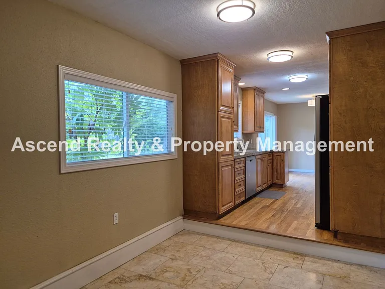 1490 NW 137th Ave — Photo 12