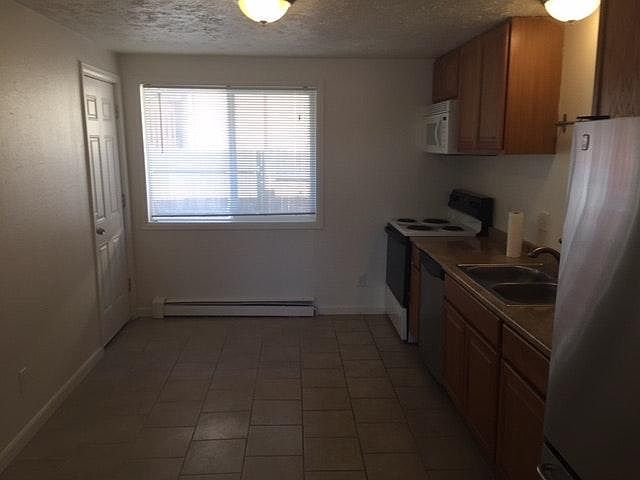 1st image of 1268 Newton St