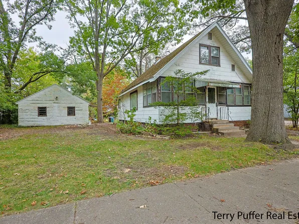 2848 Mason Blvd, Muskegon Heights, MI 49444