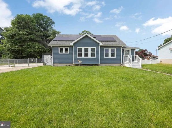135 Sanford Rd, Pennsville, NJ 08070