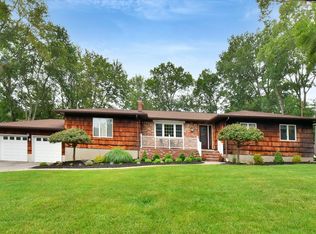8 Edor Ln, Succasunna, NJ 07876