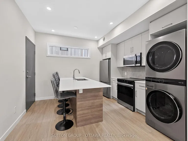 250 Ferland St #5 — Photo 10