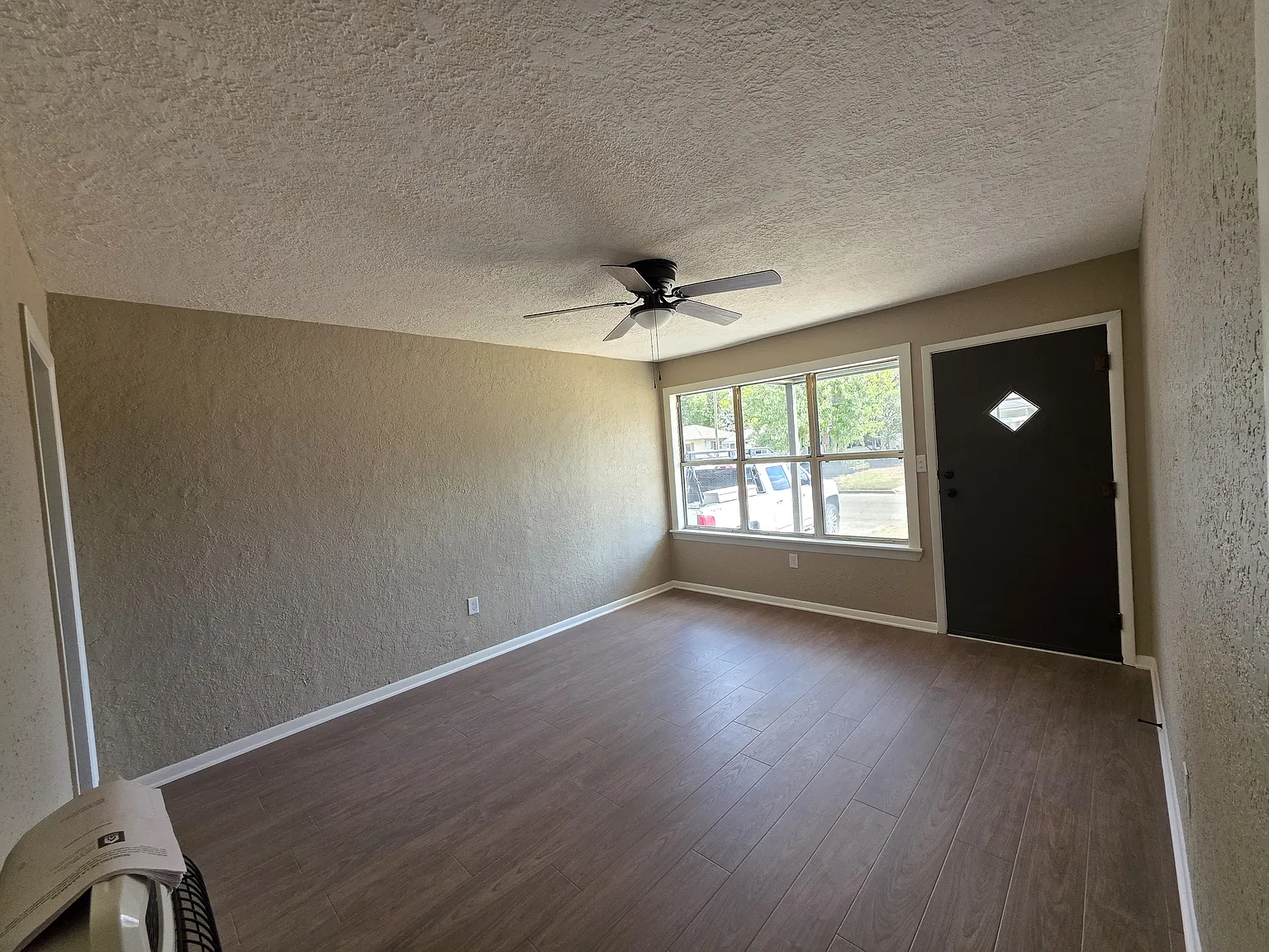 2 bed, 728 sqft, $850 — Photo 3