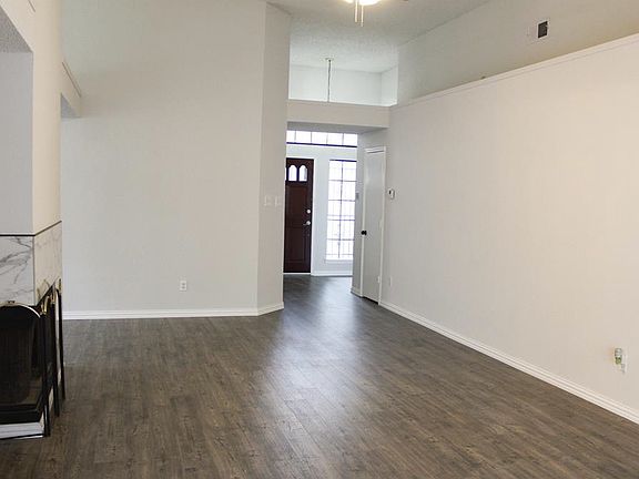 5th image of 6635 Mountain Cedar Ln