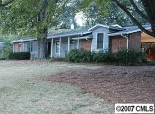 6343 Deveron Dr, Charlotte, NC 28211