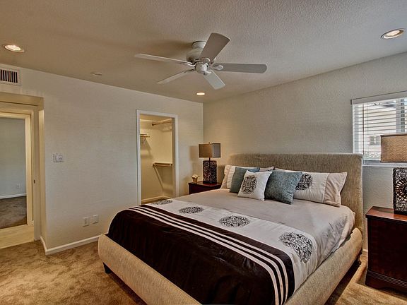 5th image of 4207 E Calle Redonda