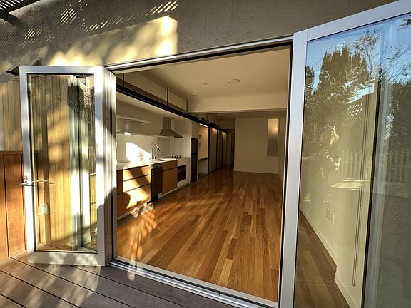 3rd image of 635 Scott St #769860