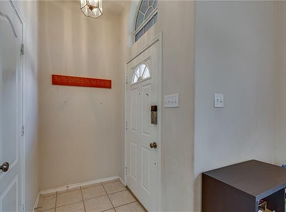 5th image of 9132 Riverfalls Dr