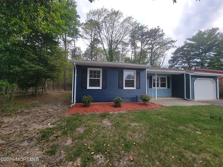 16 Chelsea Dr — Photo 8