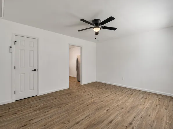 1819 Clements Ave #I-102, North Charleston, SC 29405