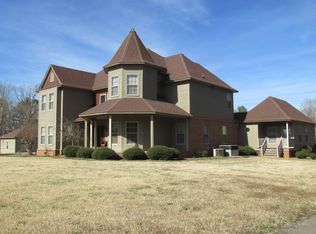 880 Russell Rd, Bolivar, TN 38008