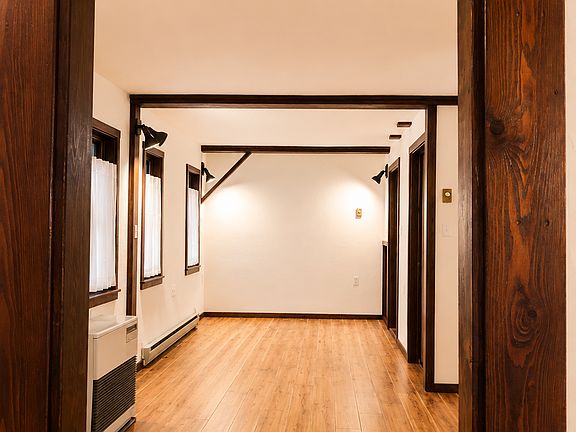 3rd image of 24 Cooper Hill Rd #A