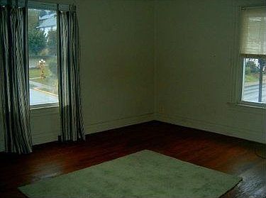 2nd image of 302 S 4th St