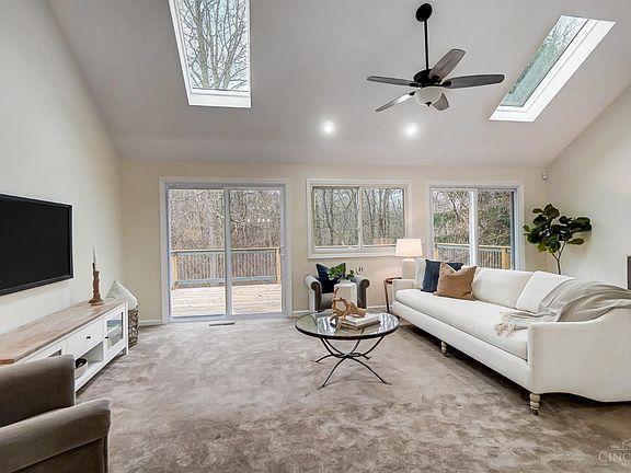 5th image of 972 Wittshire Ln