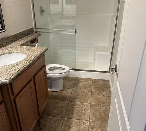 4th image of 1177 Norwegian Ave APT 13