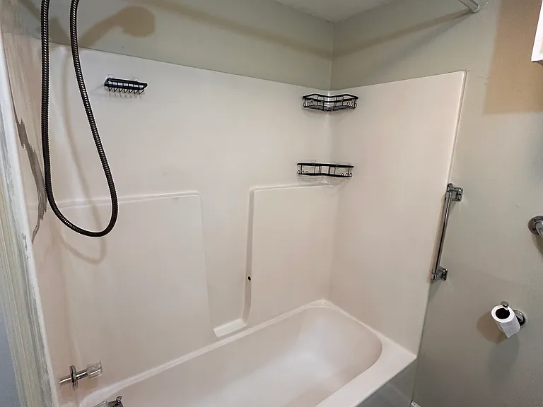 505 Glendale Ave — Photo 32