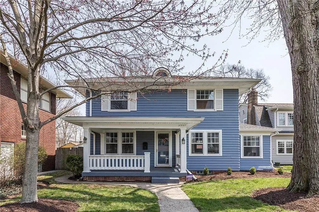 4225 Broadway St photo 1