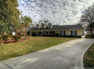 12157 Mountain Laurel Dr, Roswell, GA 30075