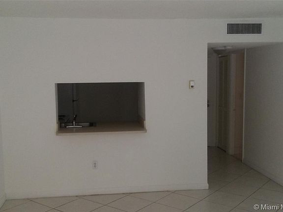 3rd image of 9350 Fontainebleau Blvd APT 209