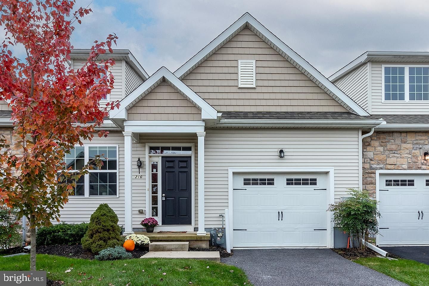 216 Rose View Dr, West Grove, PA 19390 Zillow