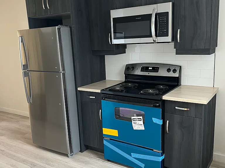 158 Pine St #1 — Photo 9