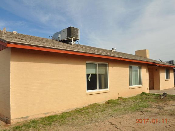 3rd image of 4845 W Corrine Dr