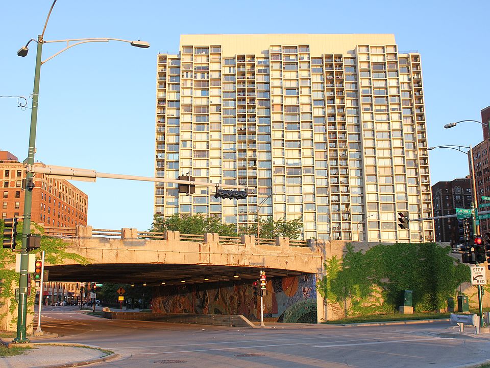 Harbor House street view