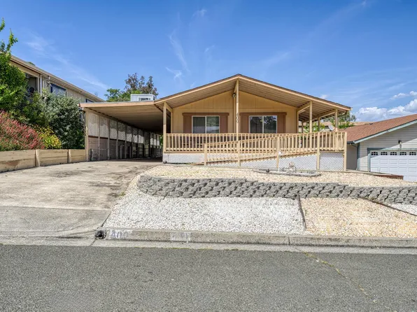 400 Walnut Drive, Lakeport, CA 95453