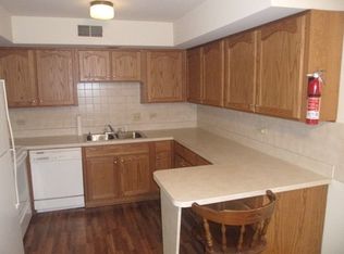 18339 Burnham Ave APT 2, Lansing, IL 60438
