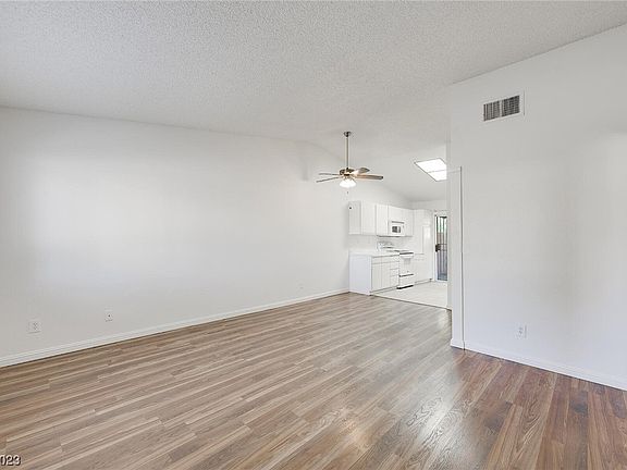 2nd image of 4213 Rollingstone Dr