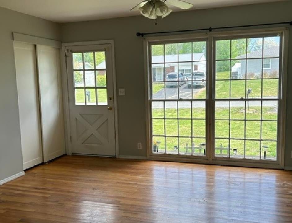 121 Longview Dr, Paducah, KY 42001 Zillow