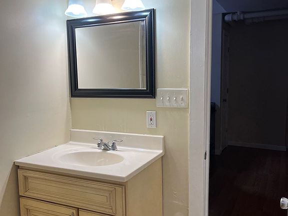 4th image of 1407 S 3rd St #8