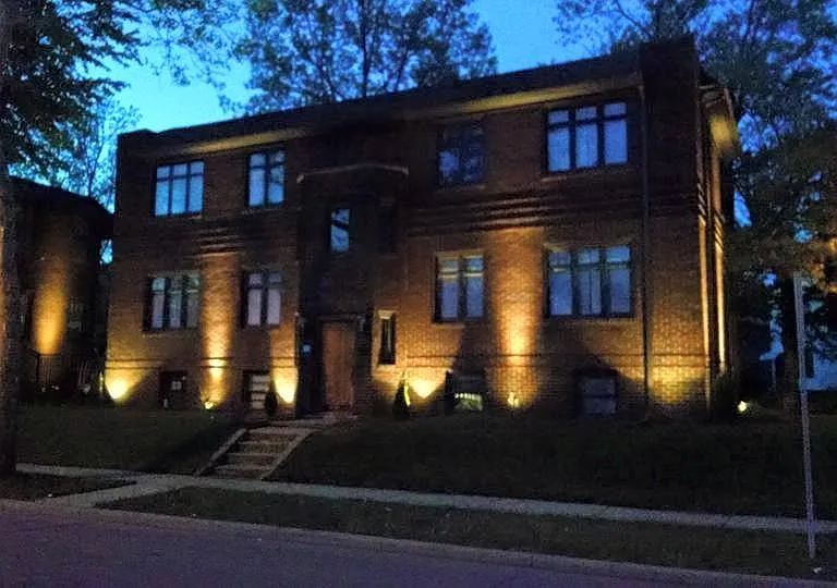 728 Portage Ave — Photo 1