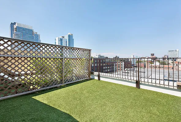 Rented by Compass | media 19