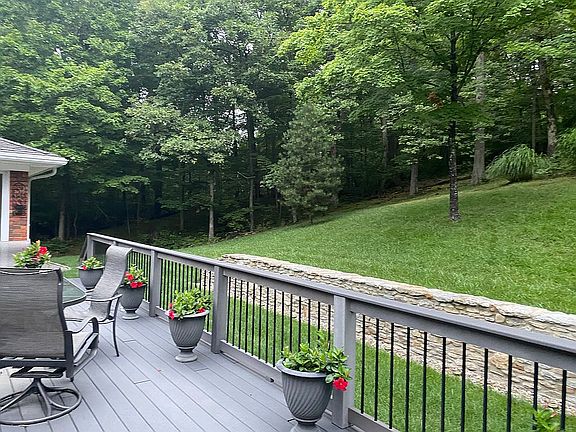 4th image of 8810 Mountain Brook Dr