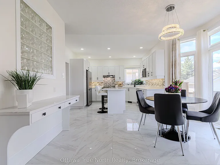 19 Black Tern Cres — Photo 12