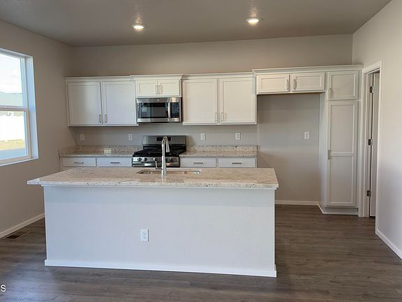 2nd image of 2631 N Andromeda St
