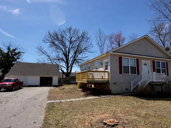 1231 Holly Ave, Shady Side, MD 20764