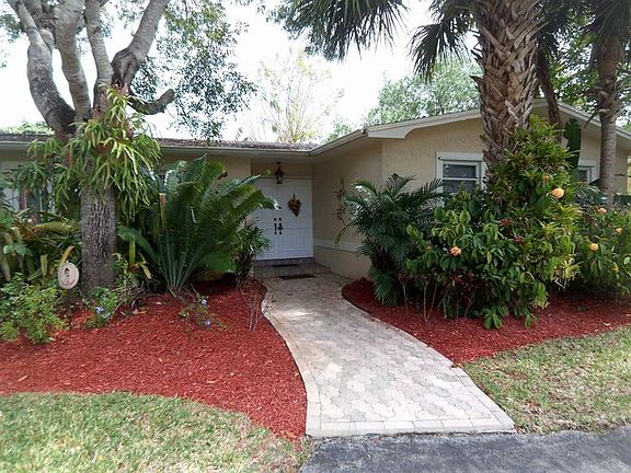 2nd image of 16625 SW 80th Ave