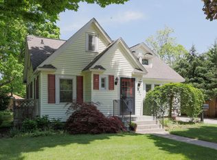 221 E Hill St, Plainwell, MI 49080